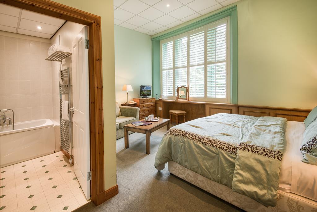 Hotel Queenshead 3*